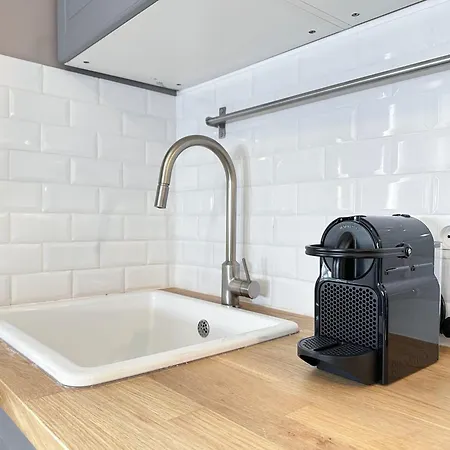 Stylish & Chic Duplex Near Eiffel Tower